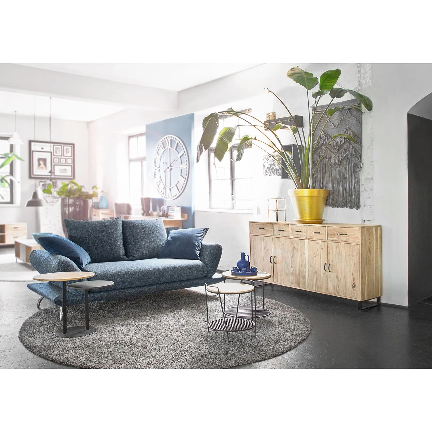 Ars manufacti Table d’appoint Soltas V - Acacia massif / Métal - Acacia / Noir 4 Ars manufacti Table d’appoint Soltas V - Acacia massif / Métal - Acacia / Noir – Image 2