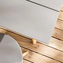 Table de jardin Lindholm I - Acacia massif - Gris / Marron -Tables de jardin Soldes 2022 1000185452 200429 17424600017 DETAILS P000000001000185452