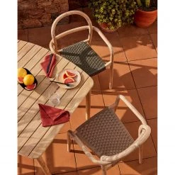Julià Grup Table de jardin Sheryl I - Eucalyptus massif - Marron -Tables de jardin Soldes 2022 1000216741 200703 16593000470 MOOD DETAILS P000000001000216741 mood