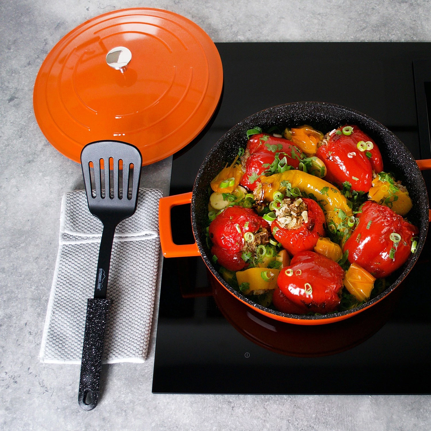 Stoneline Cocotte avec couvercle Lunnister - Aluminium - Rouge rubis - ø 28 cm 4 Stoneline Cocotte avec couvercle Lunnister - Aluminium - Rouge rubis - ø 28 cm – Image 2