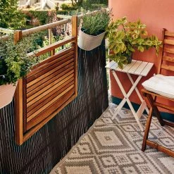 Butlers Table de jardin LODGE II - Partiellement en acacia massif - Marron 16 Butlers Table de jardin LODGE II - Partiellement en acacia massif - Marron -Tables de jardin Soldes 2022 1000339637 220315 021 MOOD DETAILS P000000001000339637 mood