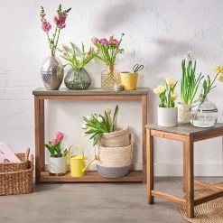 Butlers Bout de canapé CONCRETE - Partiellement en acacia massif / Béton - Marron -Tables de jardin Soldes 2022 1000339660 220315 021 MOOD DETAILS P000000001000339660 mood